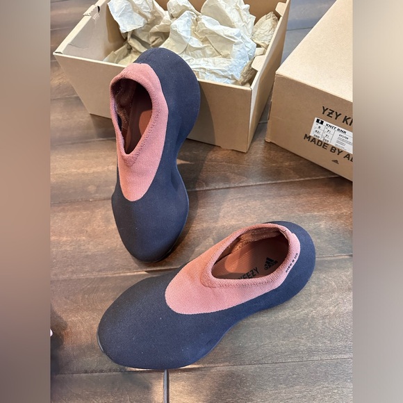 Adidas YZY KNIT RNR - Picture 6 of 8